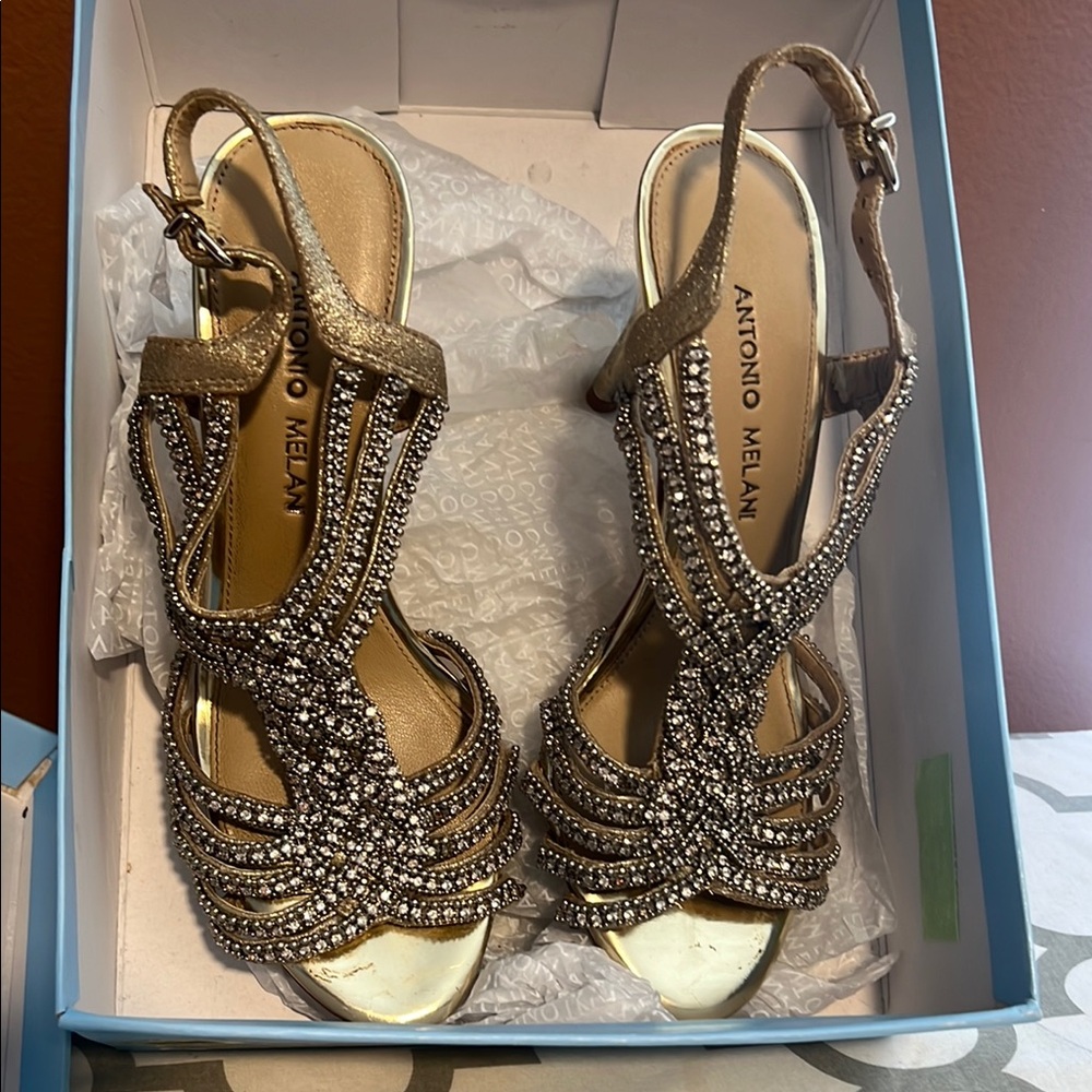 Antonio Melani Gold Stiletto Heels with Strappy Design - Picture 5 of 5